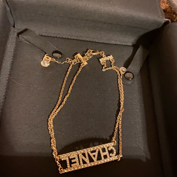 Authentic Chanel necklace choker 22C - Picture 1 of 6